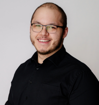 Tyler Halligan headshot