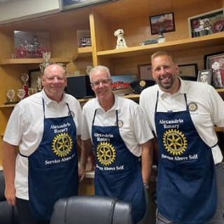 volunteers at alexandria rotary