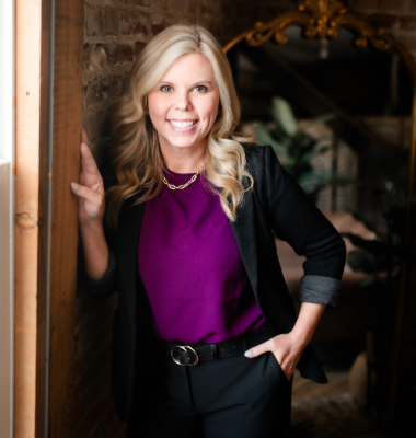 Heidi Bruns headshot